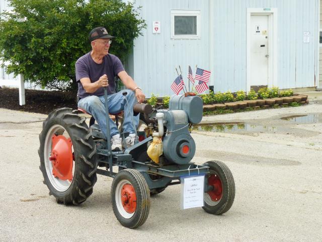 Gibson Tractor in Sunday's Parade at the Fair